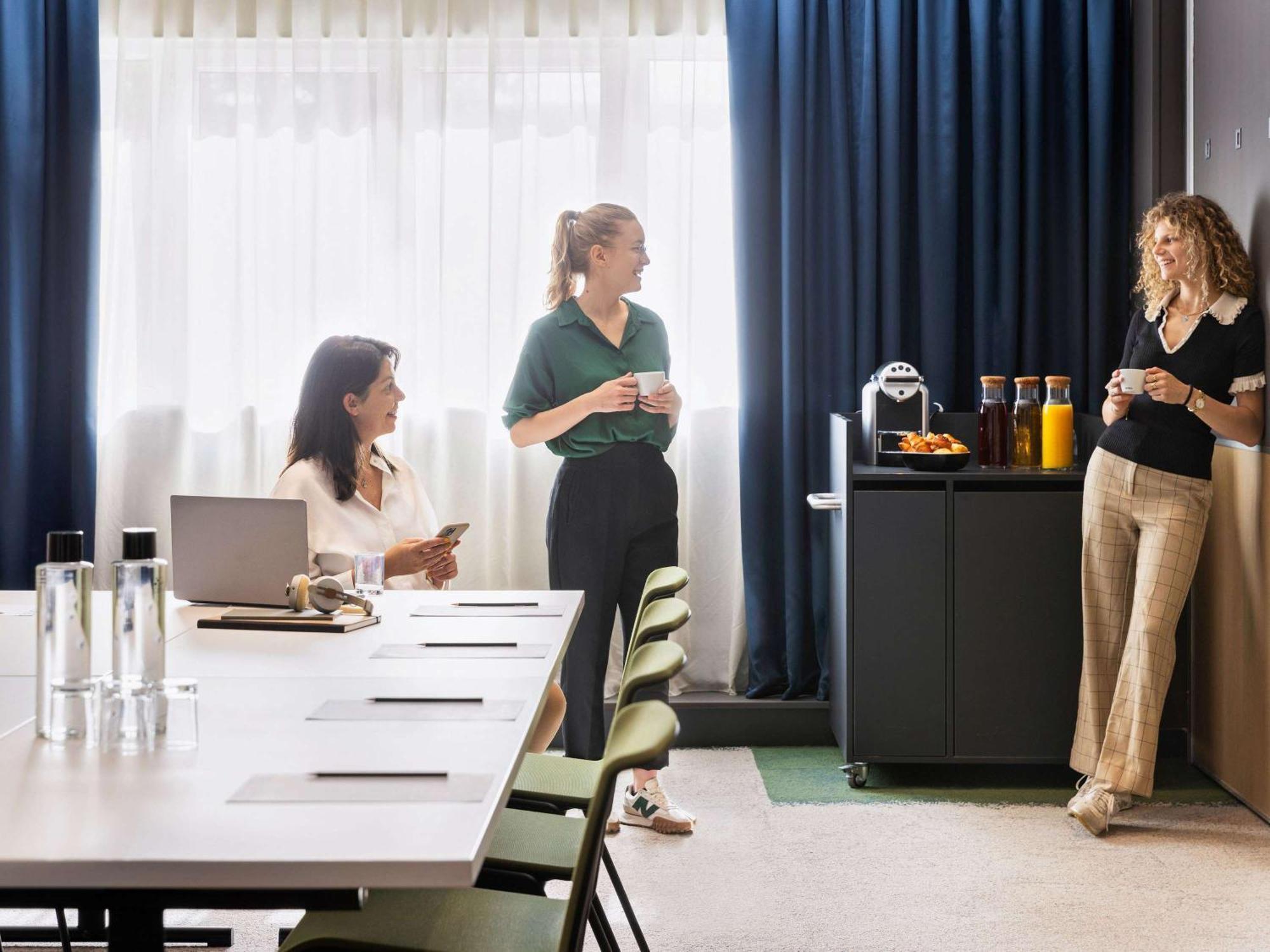 Novotel Rennes Alma Ngoại thất bức ảnh
