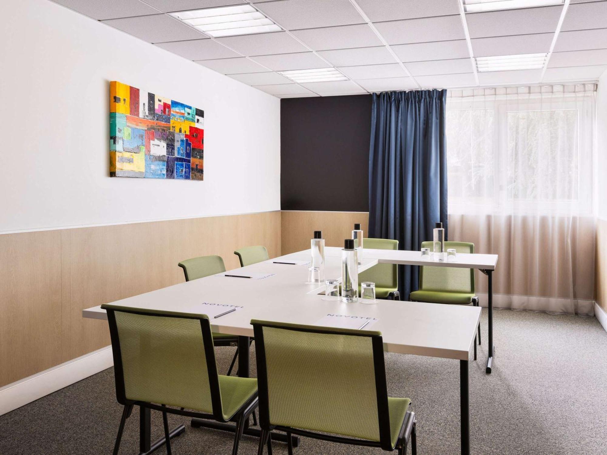 Novotel Rennes Alma Ngoại thất bức ảnh